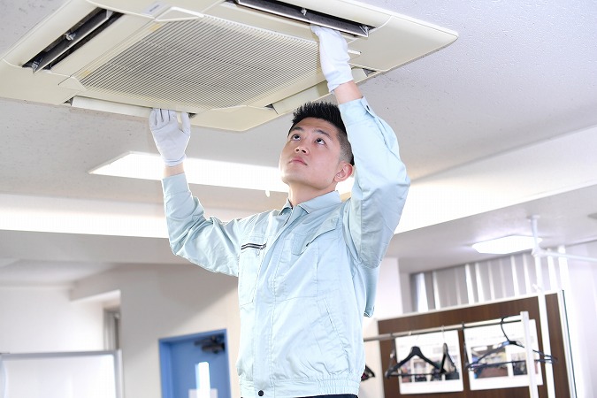 空調・換気設備工事業界での働き方とバランス
